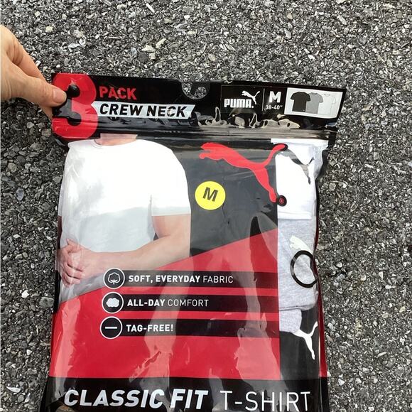 NWT PUMA Men's 3-Pack Classic Fit Crew Neck T-Shirt medium - Picture 2 of 4